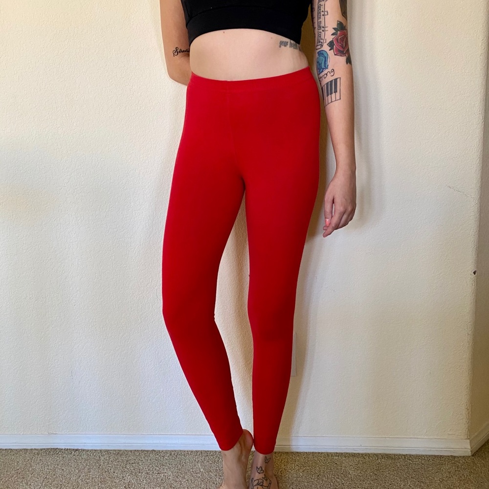 Red American Apparel leggings